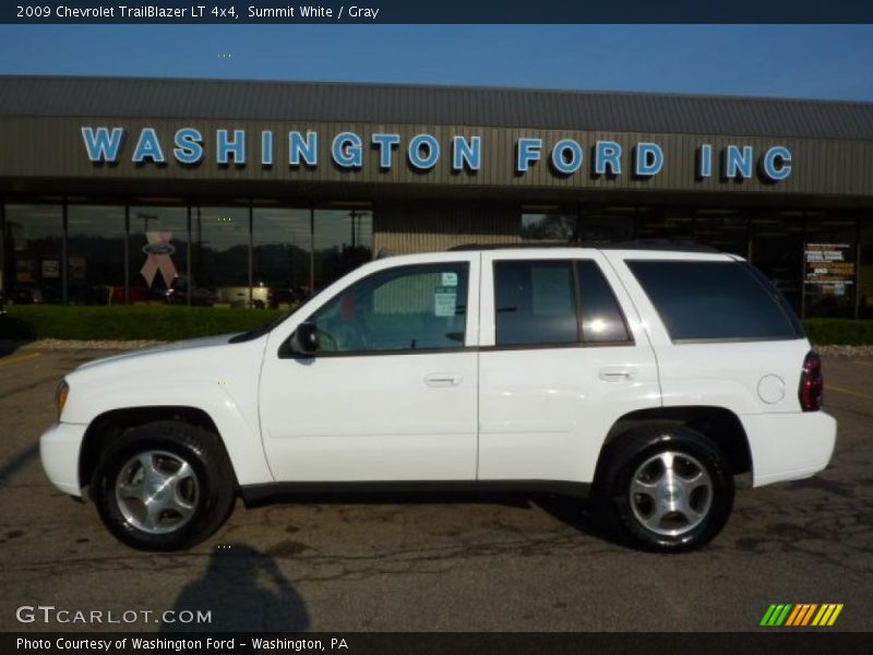 Summit White / Gray 2009 Chevrolet TrailBlazer LT 4x4
