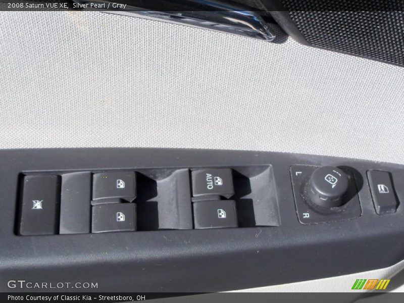 Silver Pearl / Gray 2008 Saturn VUE XE