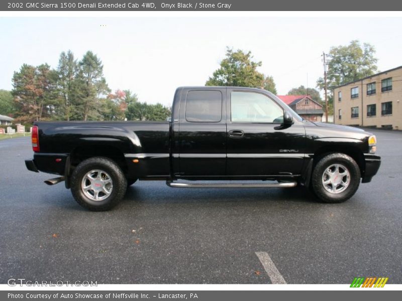 Onyx Black / Stone Gray 2002 GMC Sierra 1500 Denali Extended Cab 4WD