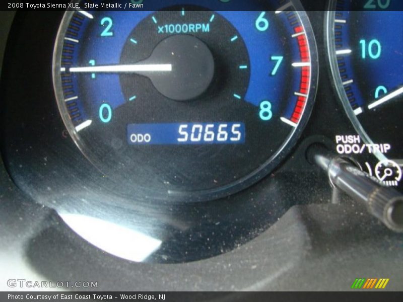 Slate Metallic / Fawn 2008 Toyota Sienna XLE