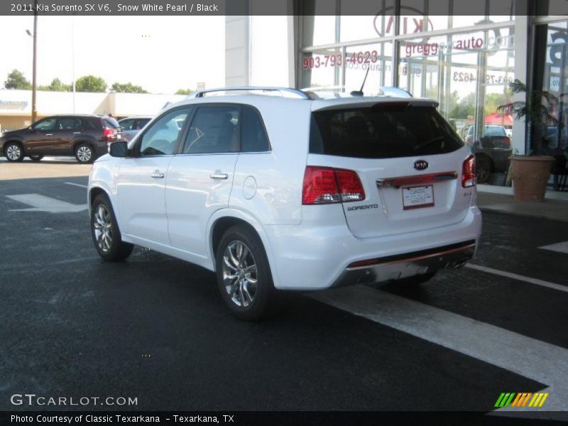 Snow White Pearl / Black 2011 Kia Sorento SX V6