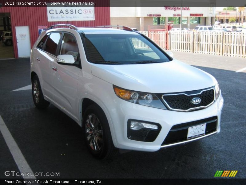 Snow White Pearl / Black 2011 Kia Sorento SX V6