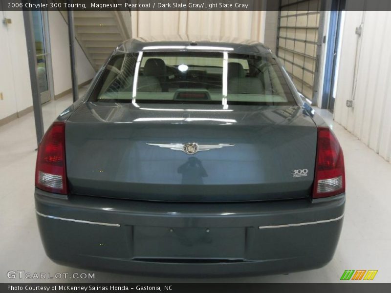 Magnesium Pearlcoat / Dark Slate Gray/Light Slate Gray 2006 Chrysler 300 Touring