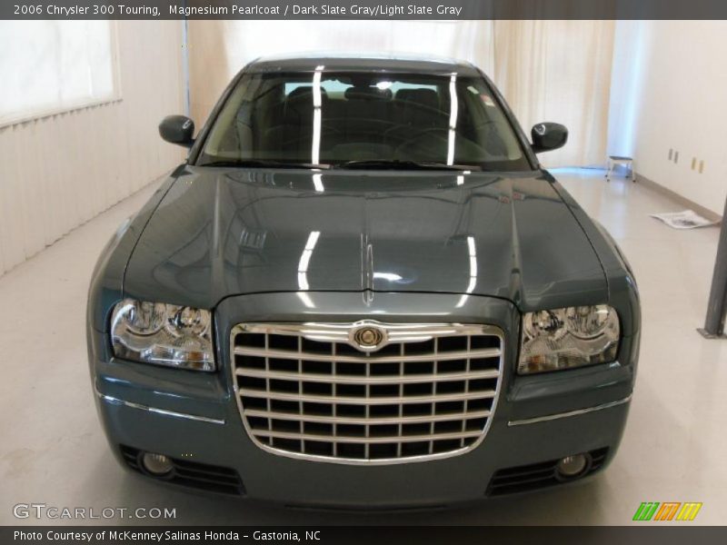 Magnesium Pearlcoat / Dark Slate Gray/Light Slate Gray 2006 Chrysler 300 Touring