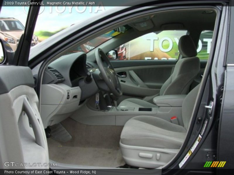 Magnetic Gray Metallic / Ash 2009 Toyota Camry LE