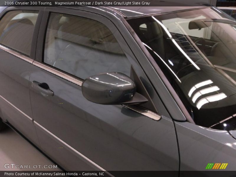 Magnesium Pearlcoat / Dark Slate Gray/Light Slate Gray 2006 Chrysler 300 Touring
