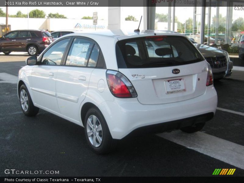 Clear White / Gray 2011 Kia Rio Rio5 LX Hatchback