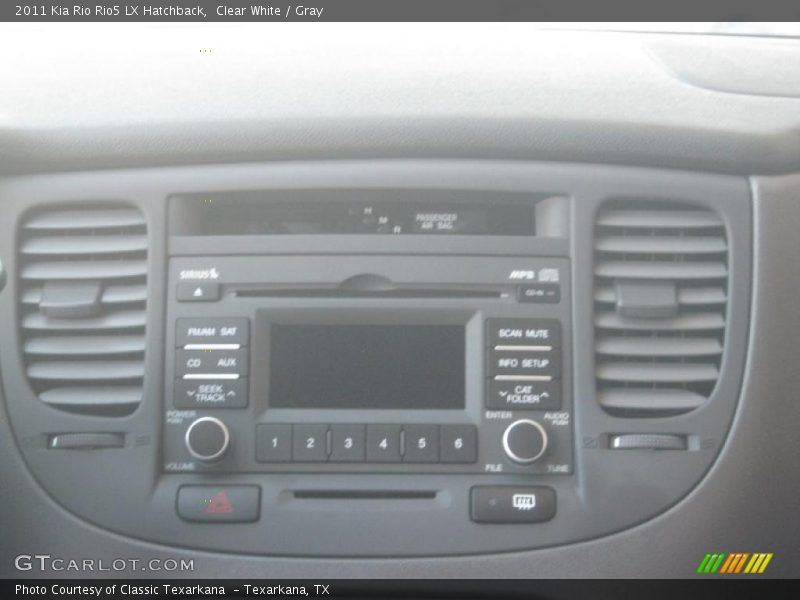 Clear White / Gray 2011 Kia Rio Rio5 LX Hatchback