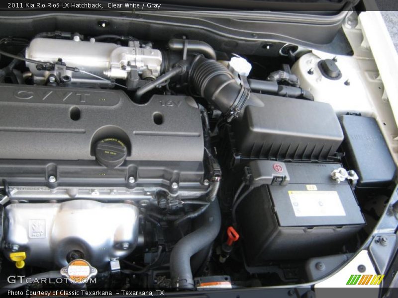 Clear White / Gray 2011 Kia Rio Rio5 LX Hatchback