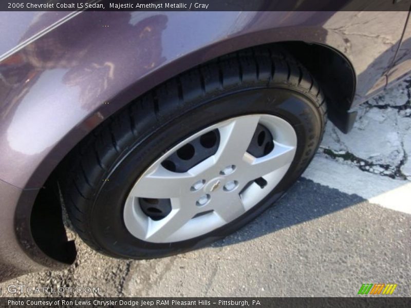Majestic Amethyst Metallic / Gray 2006 Chevrolet Cobalt LS Sedan