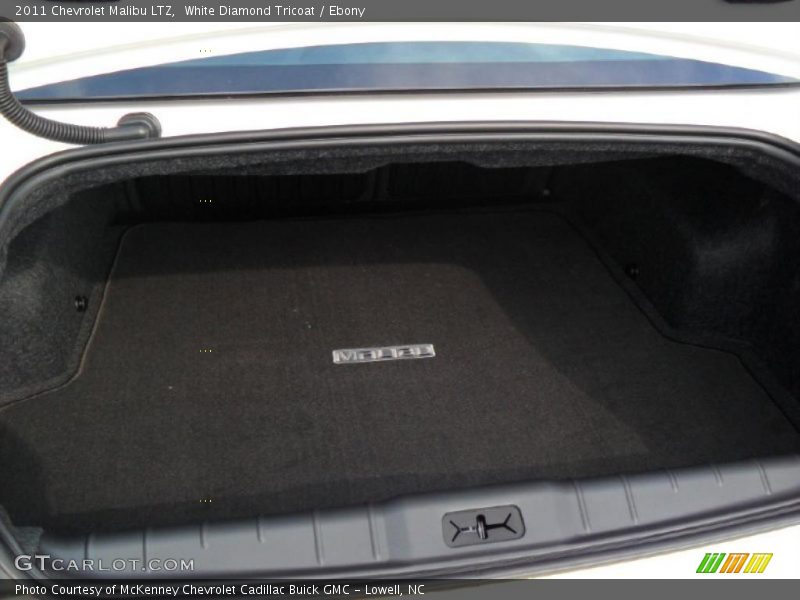  2011 Malibu LTZ Trunk