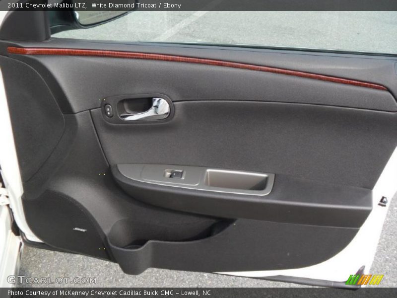 White Diamond Tricoat / Ebony 2011 Chevrolet Malibu LTZ