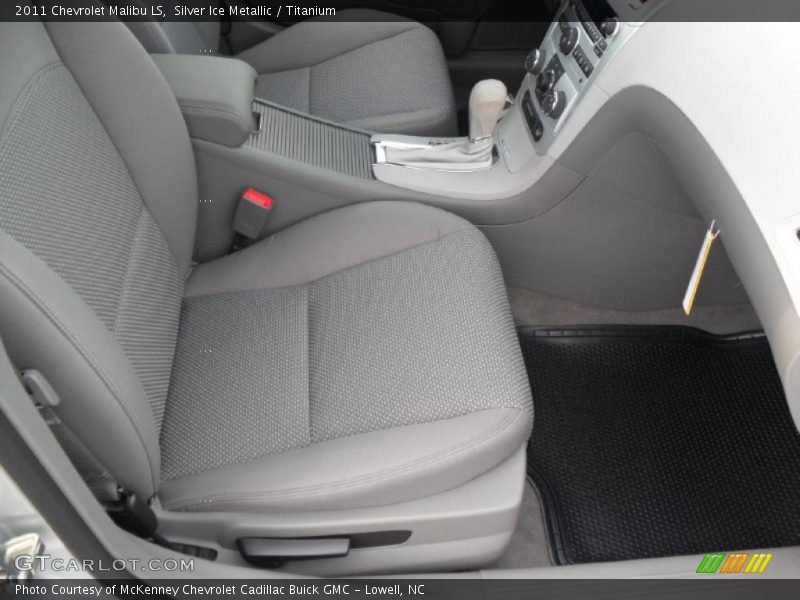 Silver Ice Metallic / Titanium 2011 Chevrolet Malibu LS