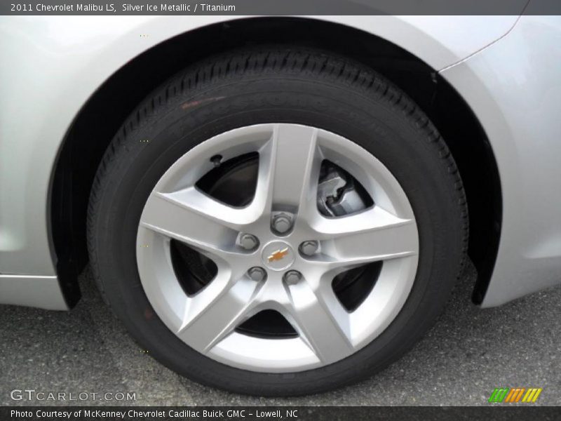 Silver Ice Metallic / Titanium 2011 Chevrolet Malibu LS