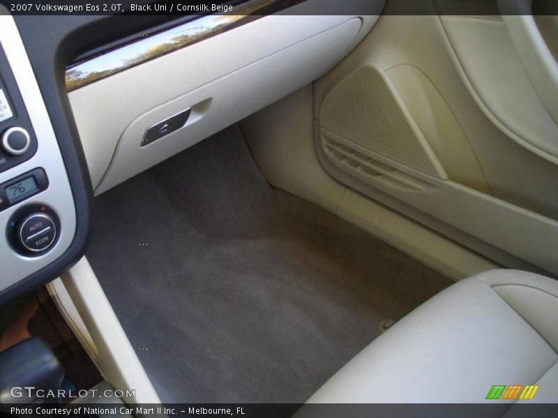 Black Uni / Cornsilk Beige 2007 Volkswagen Eos 2.0T