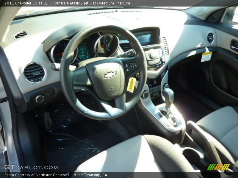 Silver Ice Metallic / Jet Black/Medium Titanium 2011 Chevrolet Cruze LS
