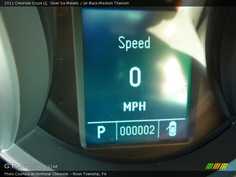 Silver Ice Metallic / Jet Black/Medium Titanium 2011 Chevrolet Cruze LS