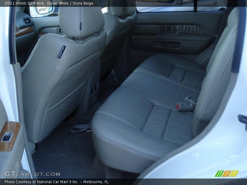 Dover White / Stone Beige 2001 Infiniti QX4 4x4