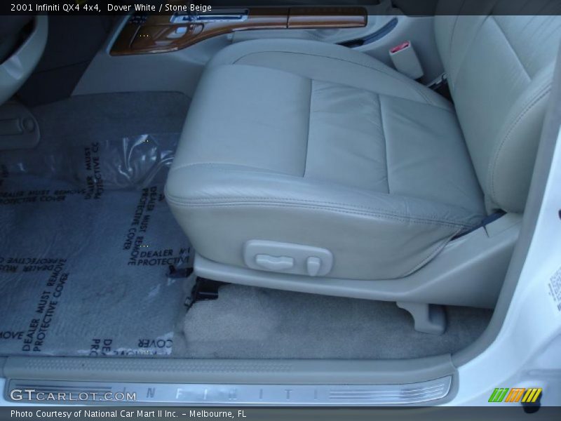 Dover White / Stone Beige 2001 Infiniti QX4 4x4