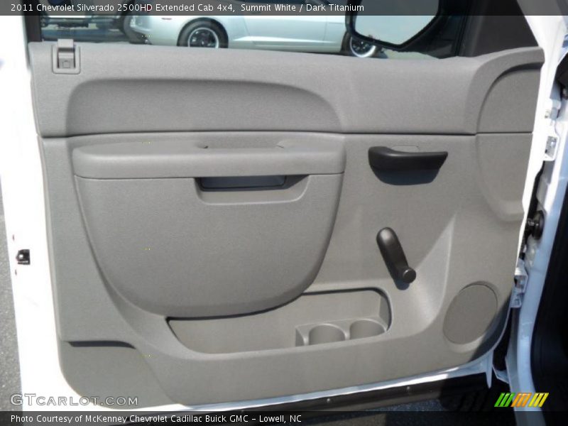 Summit White / Dark Titanium 2011 Chevrolet Silverado 2500HD Extended Cab 4x4