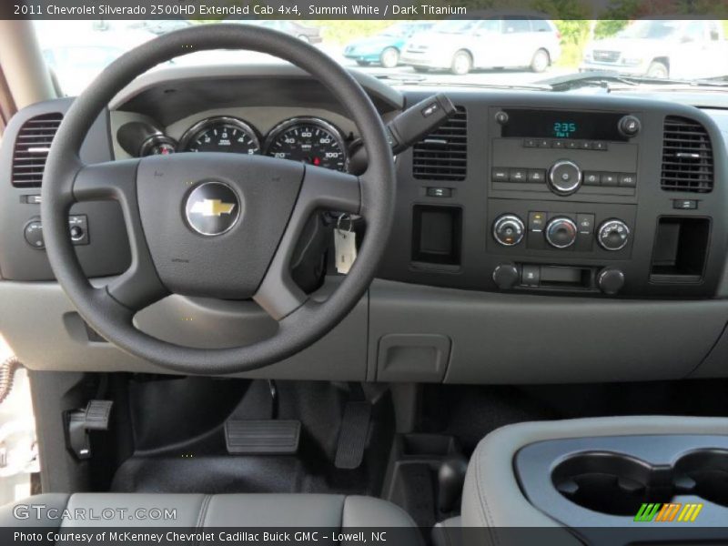 Dashboard of 2011 Silverado 2500HD Extended Cab 4x4