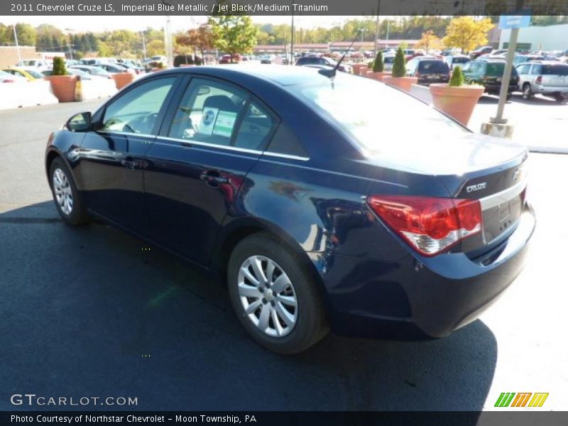Imperial Blue Metallic / Jet Black/Medium Titanium 2011 Chevrolet Cruze LS
