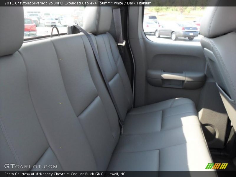 Summit White / Dark Titanium 2011 Chevrolet Silverado 2500HD Extended Cab 4x4