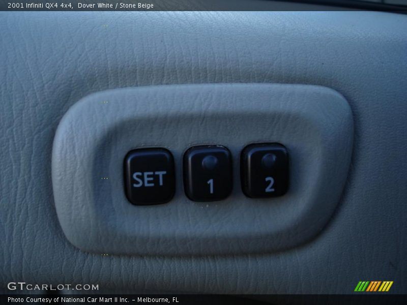 Dover White / Stone Beige 2001 Infiniti QX4 4x4