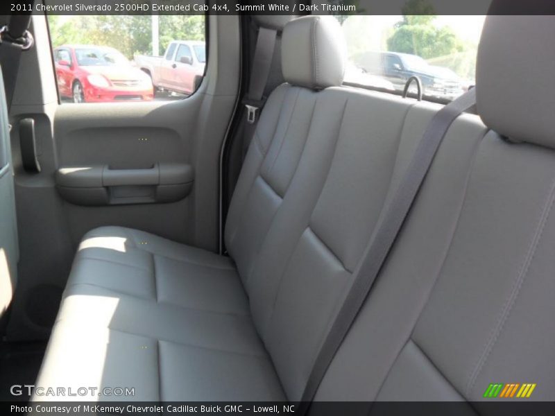 Summit White / Dark Titanium 2011 Chevrolet Silverado 2500HD Extended Cab 4x4