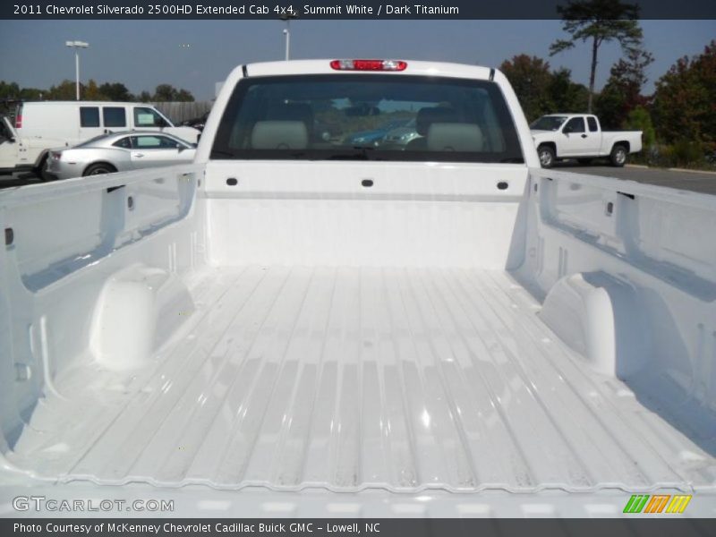 Summit White / Dark Titanium 2011 Chevrolet Silverado 2500HD Extended Cab 4x4