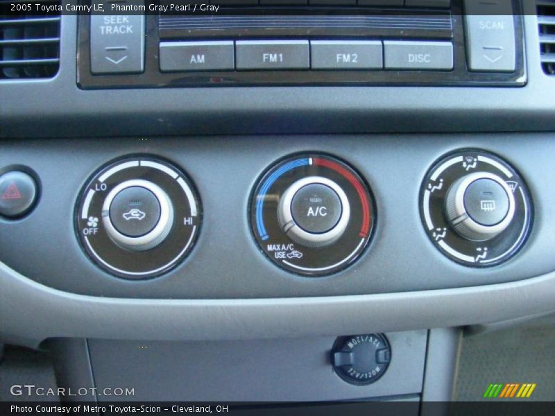 Phantom Gray Pearl / Gray 2005 Toyota Camry LE