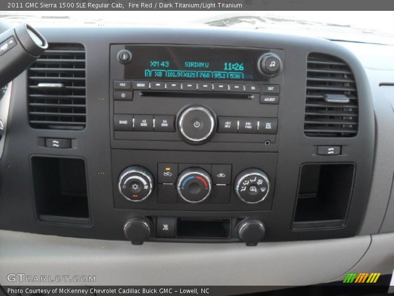 Controls of 2011 Sierra 1500 SLE Regular Cab