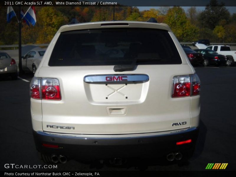 White Diamond Tintcoat / Cashmere 2011 GMC Acadia SLT AWD