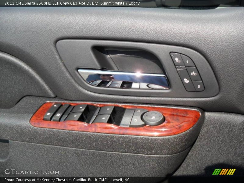 Summit White / Ebony 2011 GMC Sierra 3500HD SLT Crew Cab 4x4 Dually