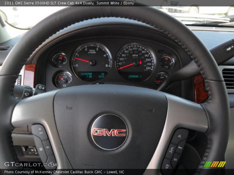  2011 Sierra 3500HD SLT Crew Cab 4x4 Dually Steering Wheel