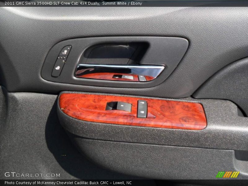 Summit White / Ebony 2011 GMC Sierra 3500HD SLT Crew Cab 4x4 Dually