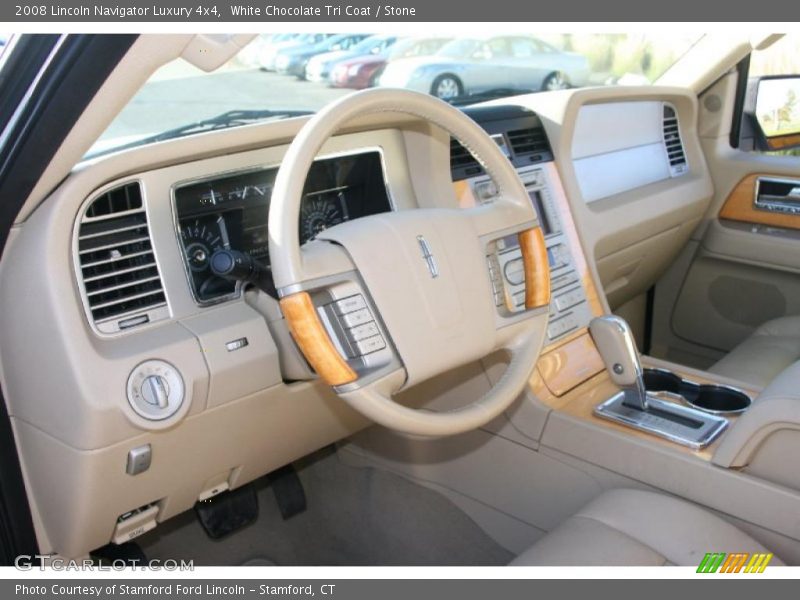  2008 Navigator Luxury 4x4 Stone Interior