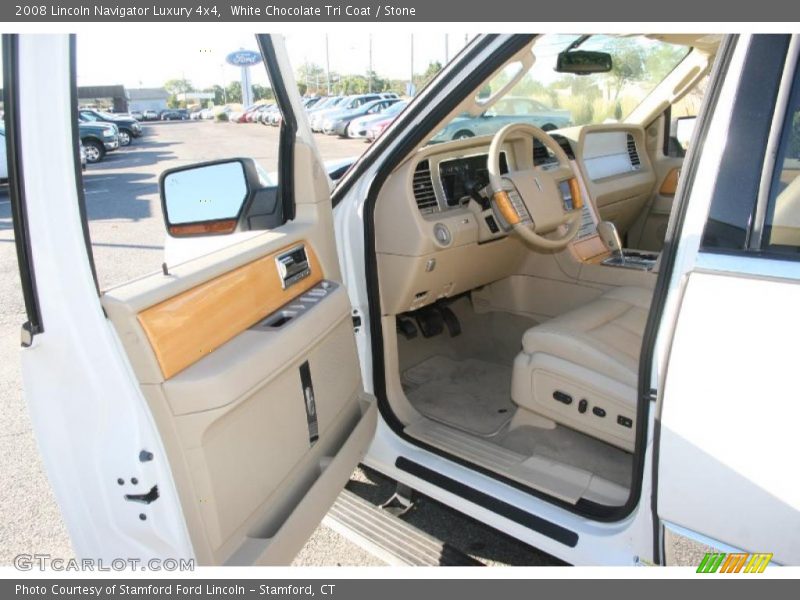  2008 Navigator Luxury 4x4 Stone Interior