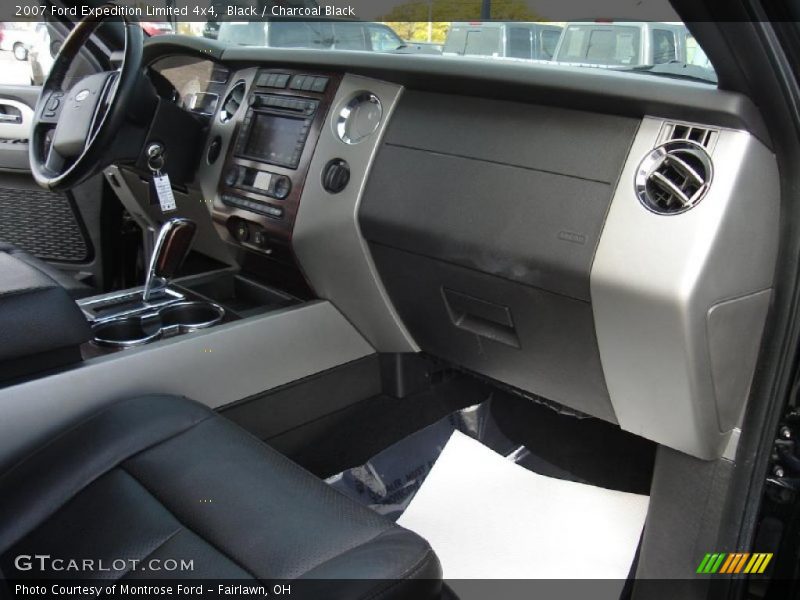 Black / Charcoal Black 2007 Ford Expedition Limited 4x4