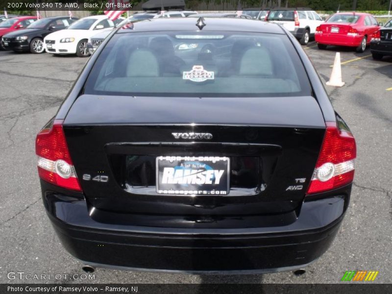 Black / Off-Black 2007 Volvo S40 T5 AWD