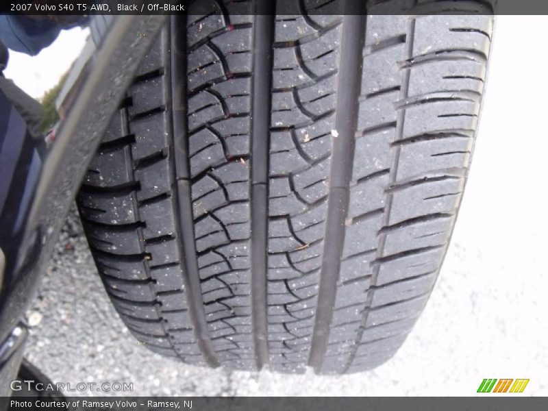 Black / Off-Black 2007 Volvo S40 T5 AWD