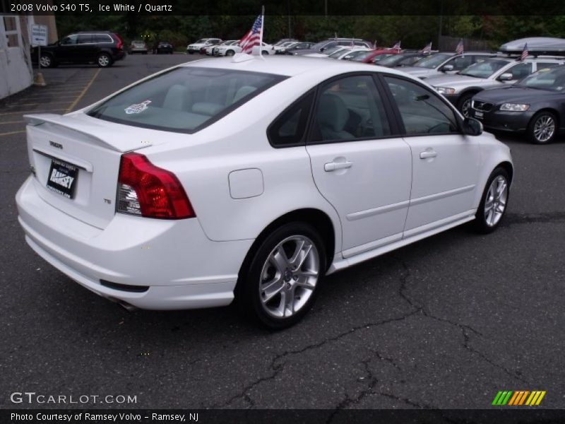 Ice White / Quartz 2008 Volvo S40 T5