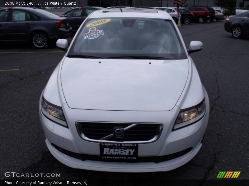 Ice White / Quartz 2008 Volvo S40 T5