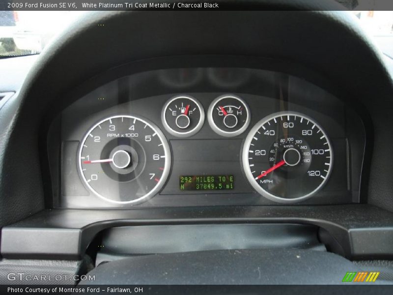 White Platinum Tri Coat Metallic / Charcoal Black 2009 Ford Fusion SE V6