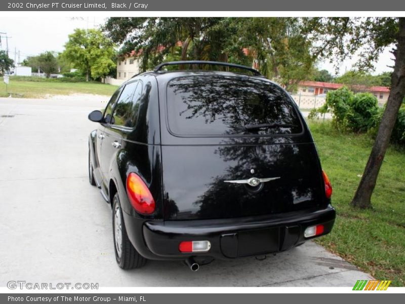 Black / Gray 2002 Chrysler PT Cruiser Limited