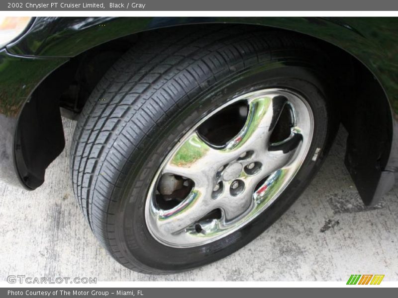 Black / Gray 2002 Chrysler PT Cruiser Limited