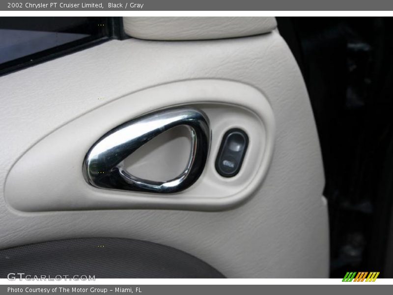 Black / Gray 2002 Chrysler PT Cruiser Limited