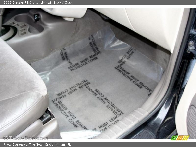 Black / Gray 2002 Chrysler PT Cruiser Limited