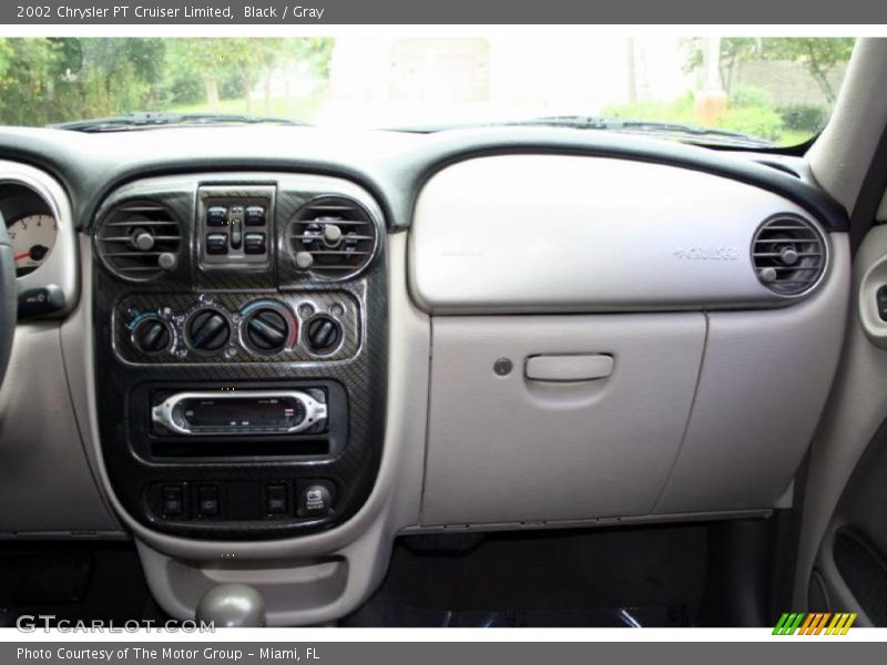 Black / Gray 2002 Chrysler PT Cruiser Limited