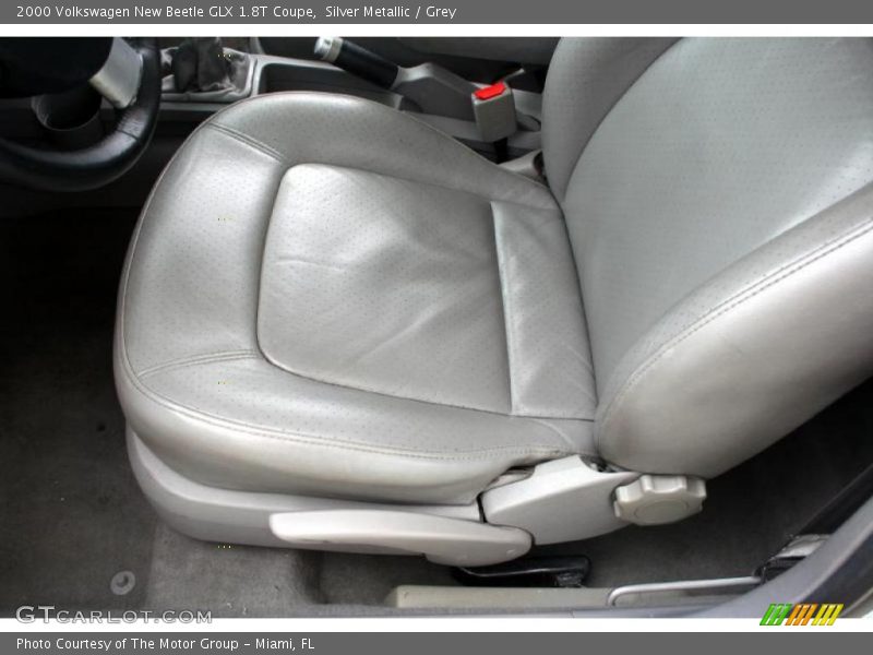 Silver Metallic / Grey 2000 Volkswagen New Beetle GLX 1.8T Coupe